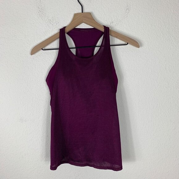 Lululemon Burgundy Tank Built-In Bra Size 4 Athletic Workout Top - Picture 3 of 8